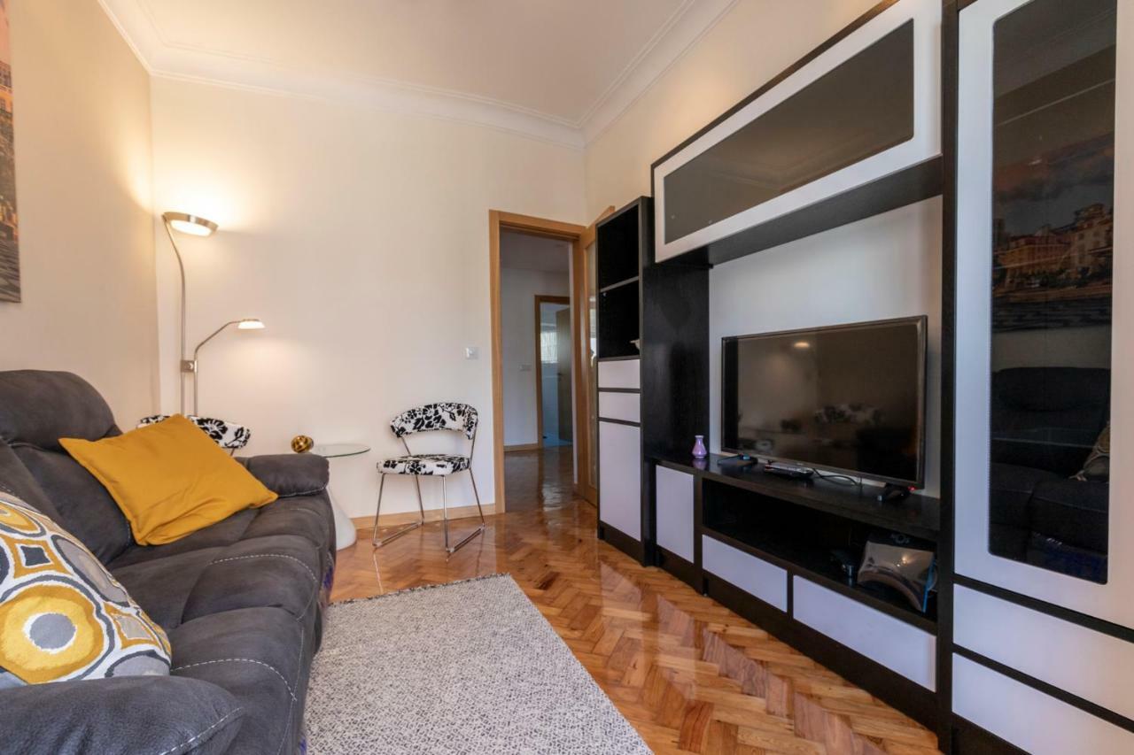 Like-Home-T3 Apt-Campolide, Near Amoreiras Mall 리스본 외부 사진