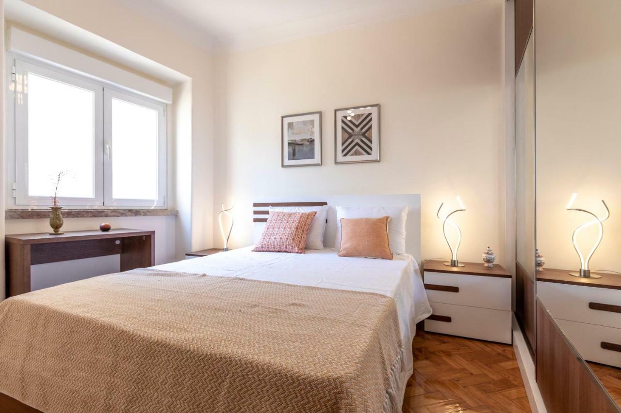 Like-Home-T3 Apt-Campolide, Near Amoreiras Mall 리스본 외부 사진