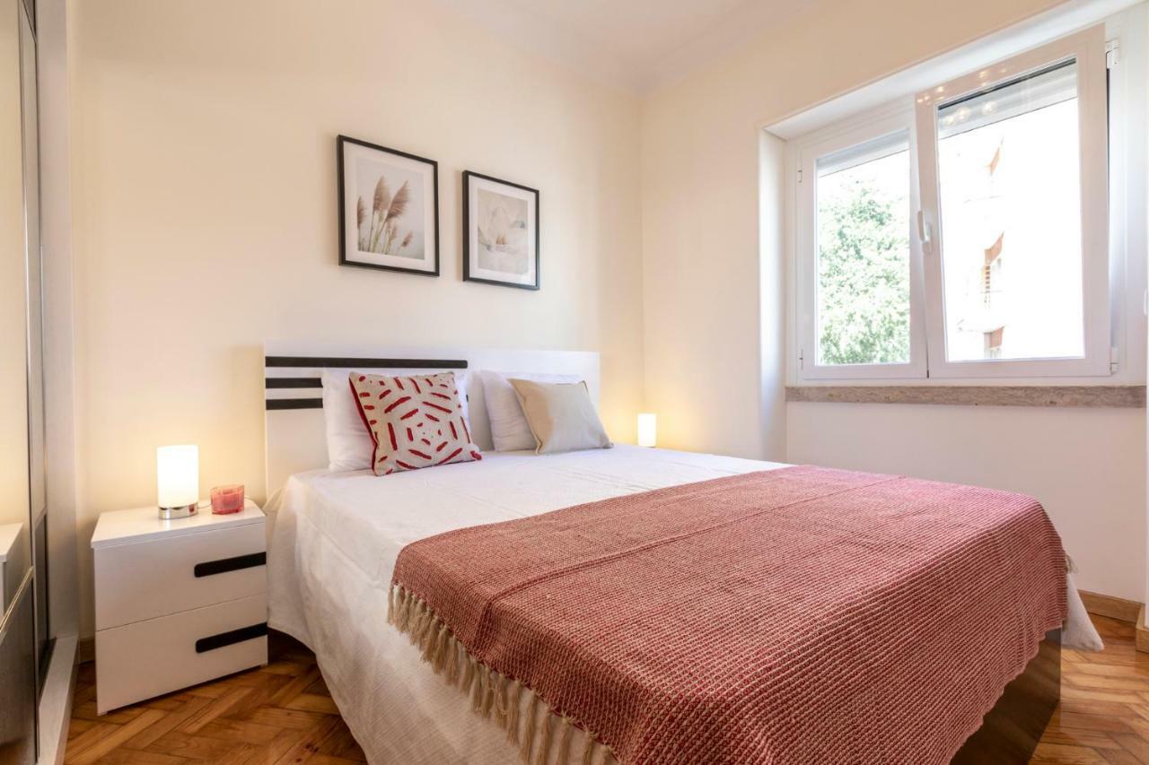 Like-Home-T3 Apt-Campolide, Near Amoreiras Mall 리스본 외부 사진